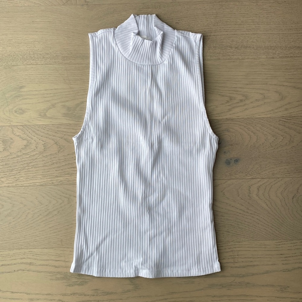 Wilfred Free ribbed sleeveless mock neck top
